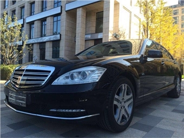 2012奔驰S600